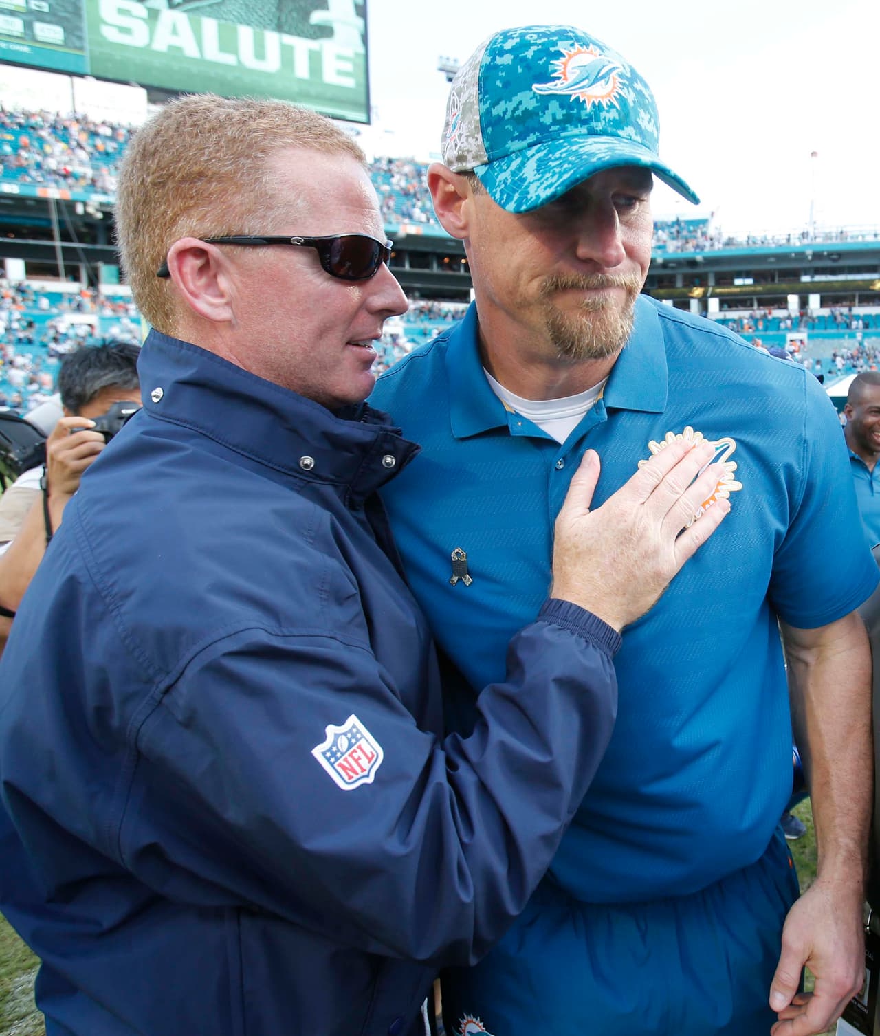 En su regreso a los emparrillados Tony Romo logró la victoria para los Cowboys 24-14 sobre los Dolphins y estas fueron las mejores tomas del partido.