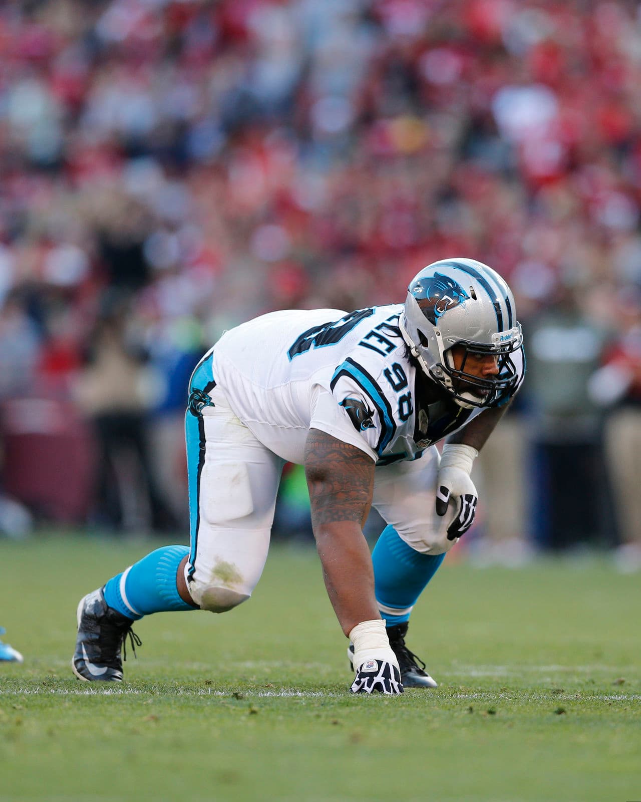 Star Lotulelei (AP-NFL).