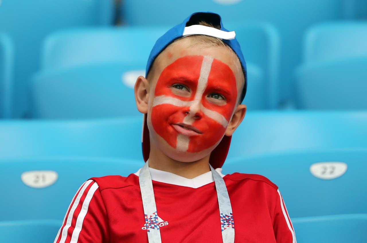 Los fanáticos pusieron todo su colorido y buena energía para el partido entre Dinamarca y Australia por el grupo C, en su segunda aparición en el Mundial de Rusia 2018.