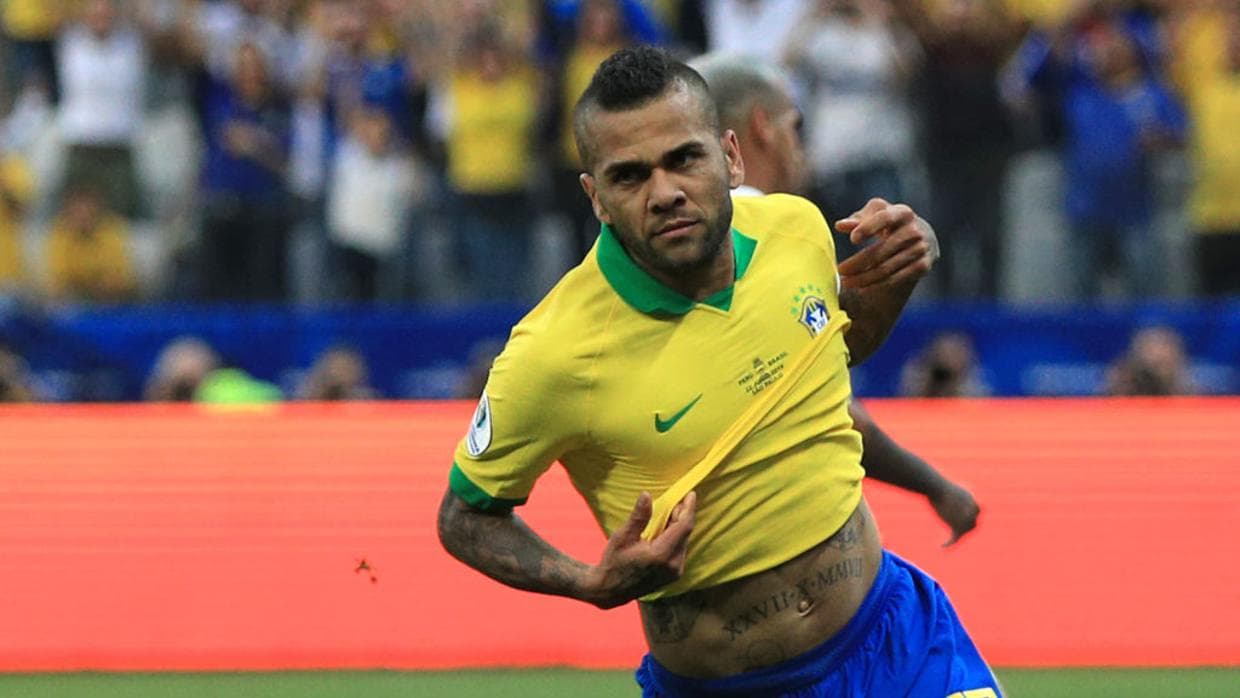 Dani Alves y sus cinco posibles destinos