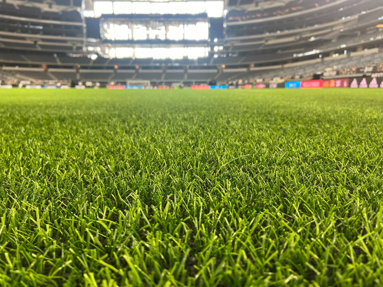 La Selección Mexicana jugará por primera vez en pasto sintético