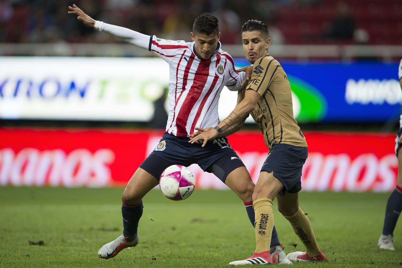 <b>Delantero:</b> Ángel Zaldívar (Guadalajara, 0)