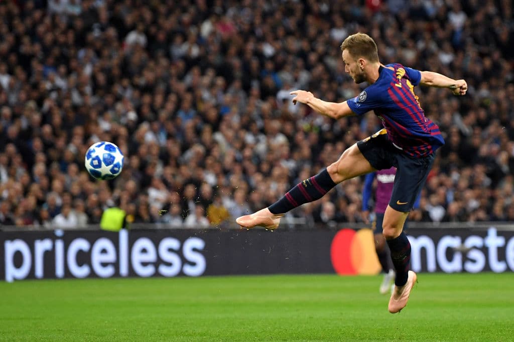 Ivan Rakitic marcó el gol 600 en la historia del Barcelona en competencias internacionales, el segundo tanto en el partido contra Tottenham por el grupo B de la Champions League.