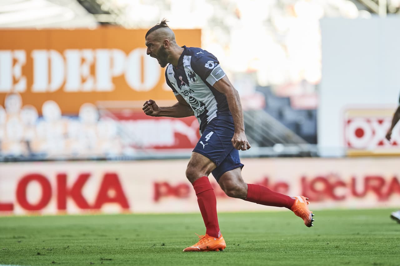 Nico Sánchez (5’) ejecutó el tiro y ponía al frente al conjunto del ‘Turco’ Mohamed.