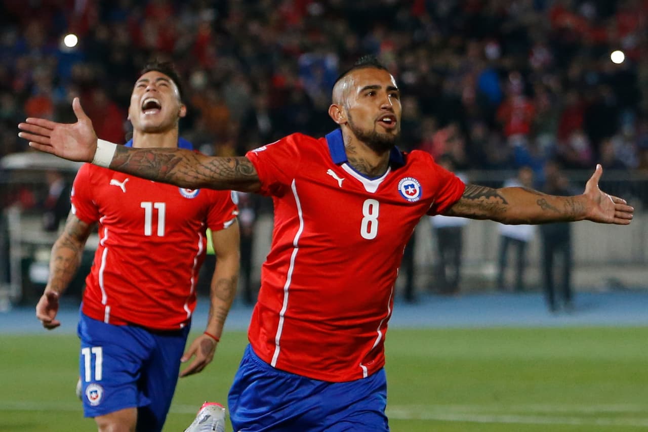 Arturo Vidal se convertía de nuevo en la figura y motor de los chilenos para gozo de los aficionados que abarrotaron el estadio.
