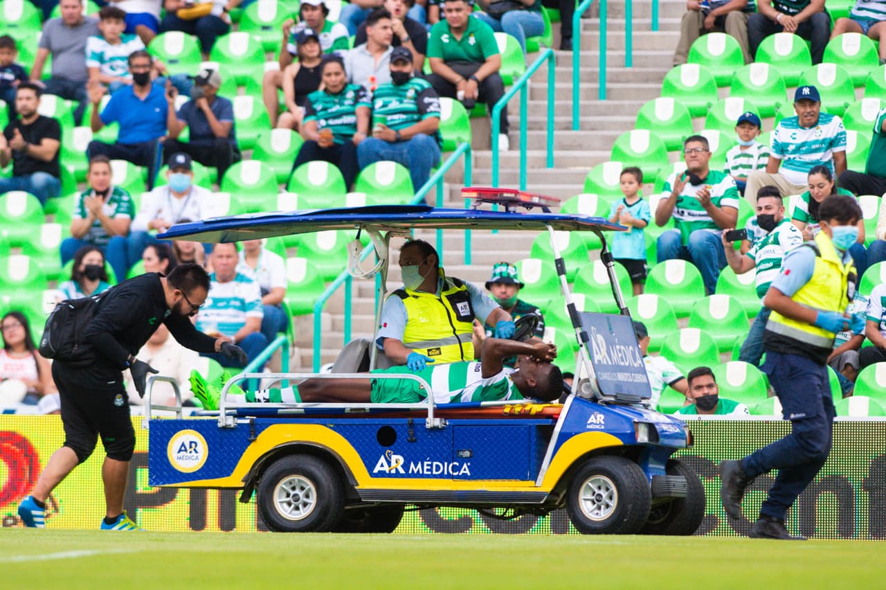 Santos impuso condiciones y sacó una contundente victoria ante el San Luis que tuvo una noche para el olvido.
