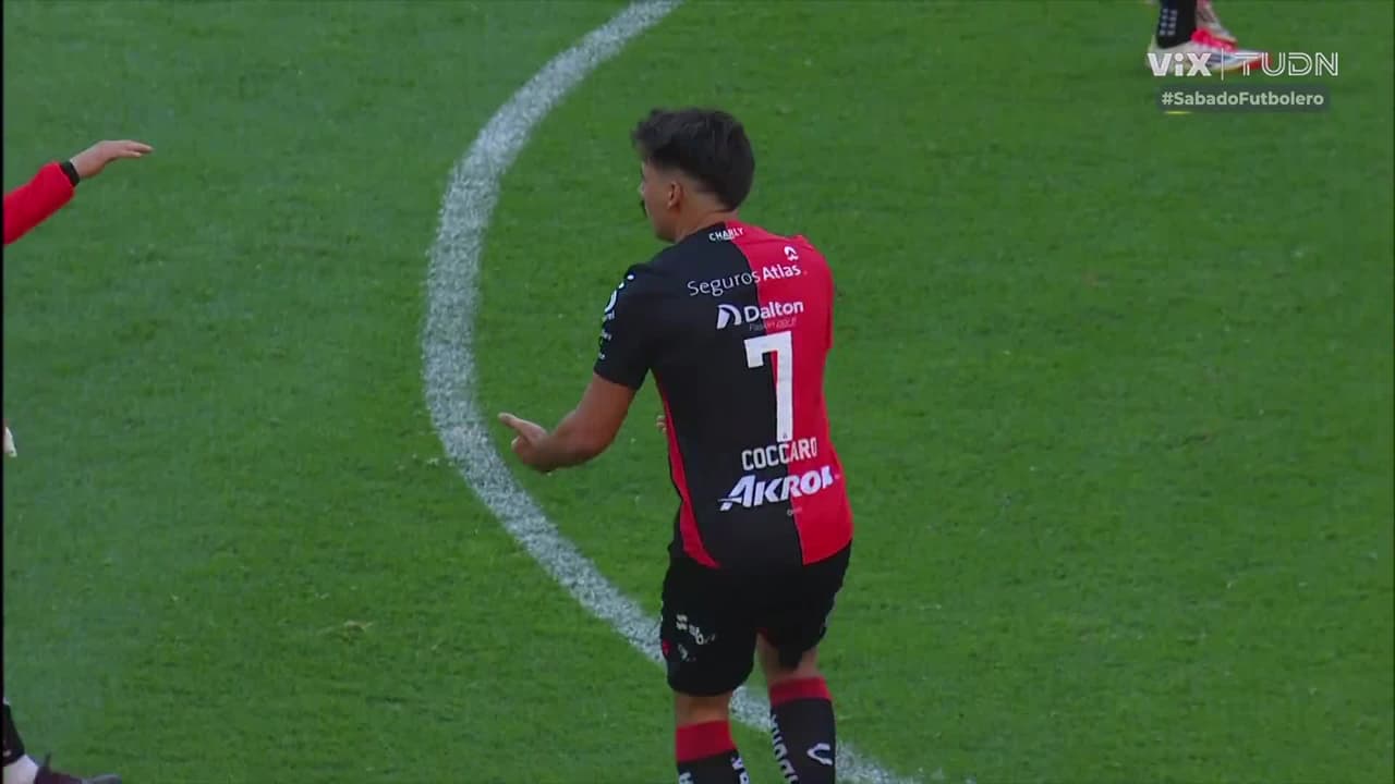 ¡Reacción rojinegra! Cóccaro se estrena como goleador y empata el marcador