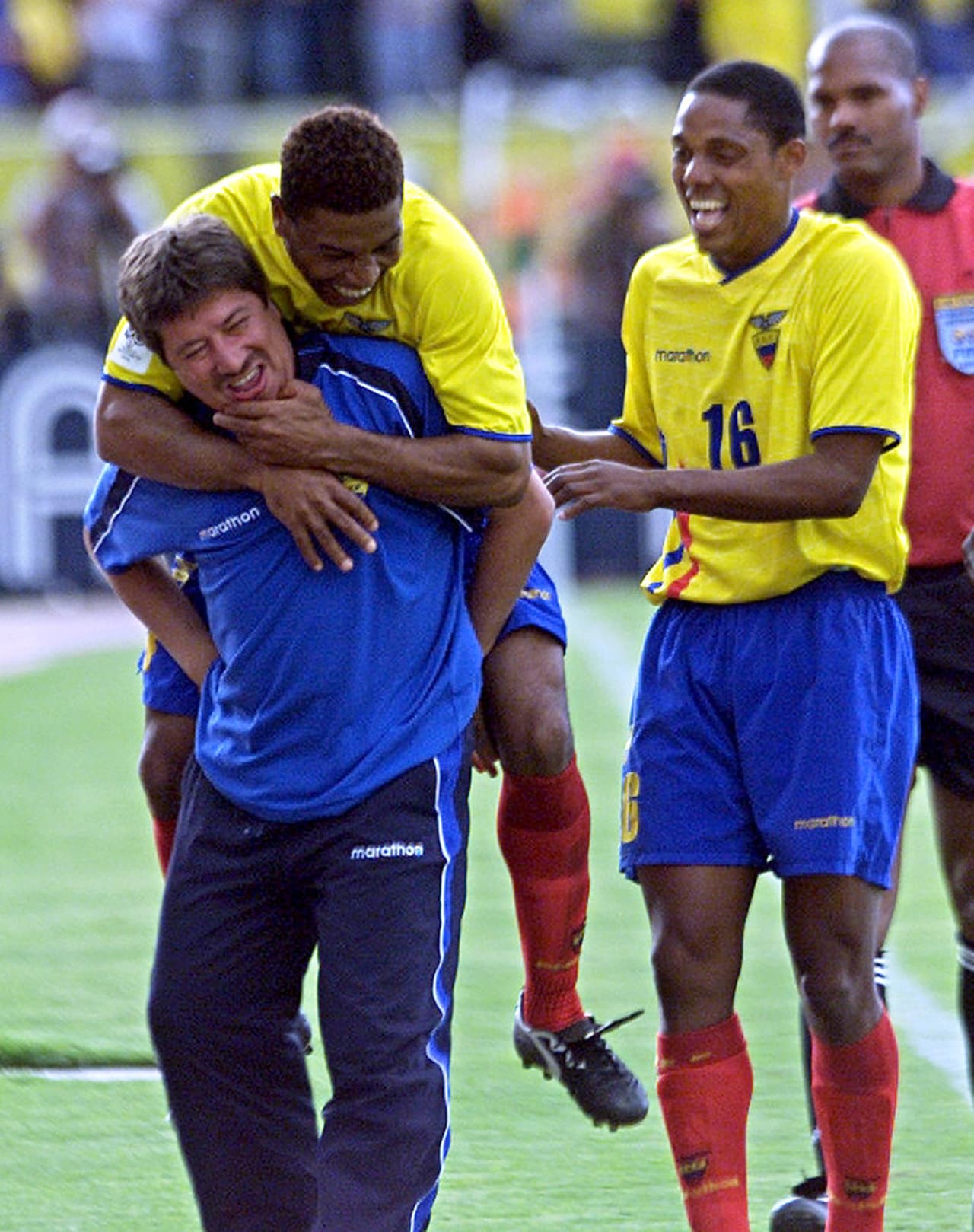 Ecuador buscó al colombiano para llevarlos a su primer Mundial. Esa selección convertiría su casa en un fortín y se haría una verdadera muralla defensiva para sus rivales.