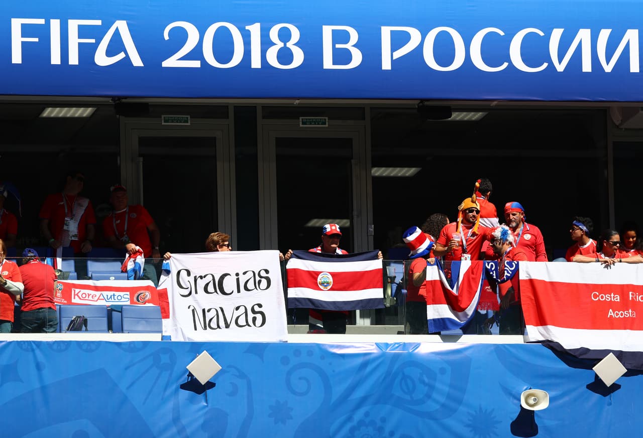 Los seguidores de Costa Rica y de Serbia encendieron con su alegría desde afuera de las canchas el arranque del grupo E del Mundial de Rusia 2018 en Samara, donde empieza la competencia.
