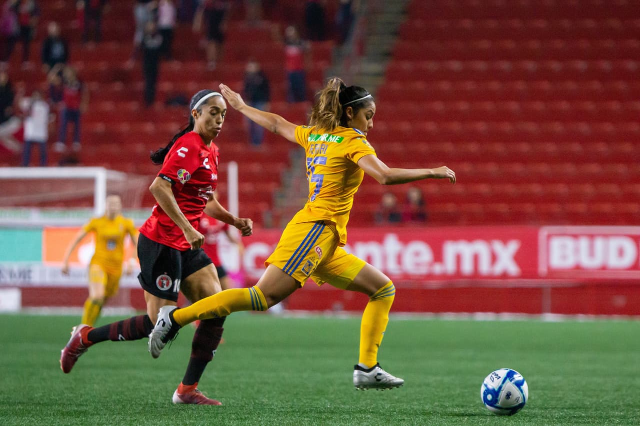 Tijuana 0-0 Tigres. Duelo parejo en donde comienza la patria, nada para nadie en el primer round.
