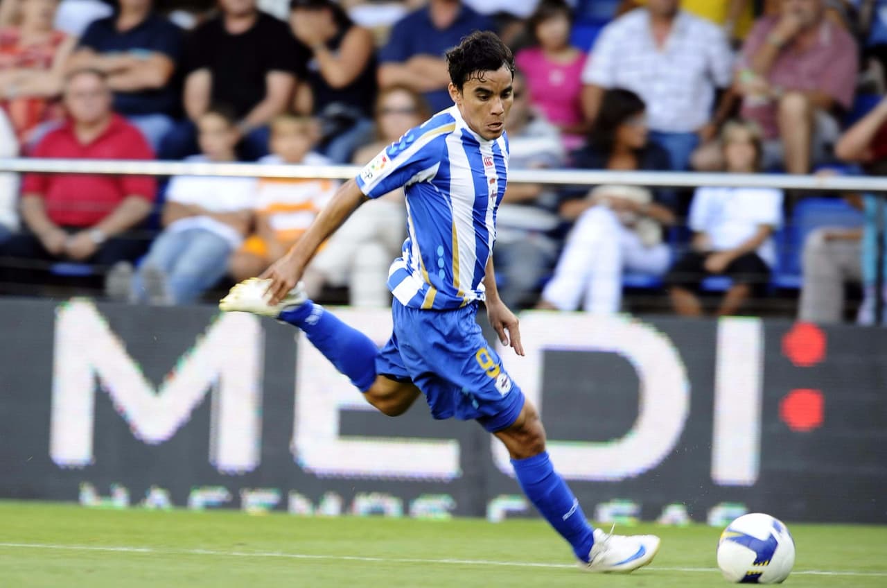 Dos años después Omar Bravo llegaría a la Liga Española. El delantero de Chivas firmaría con el Deportivo La Coruña.
<br>