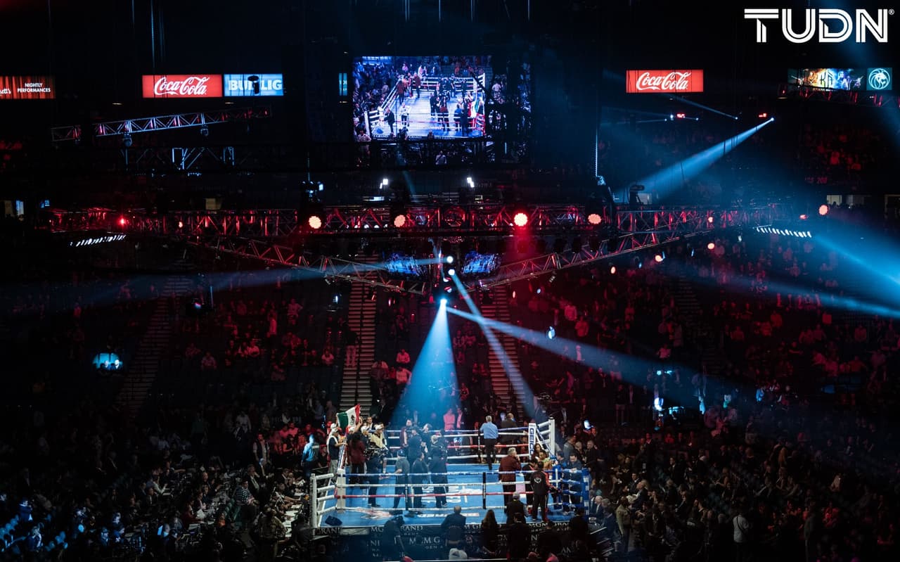 El mexicano detuvo en 11 episodios al filipino Jeo Santisima y busca la unificación.