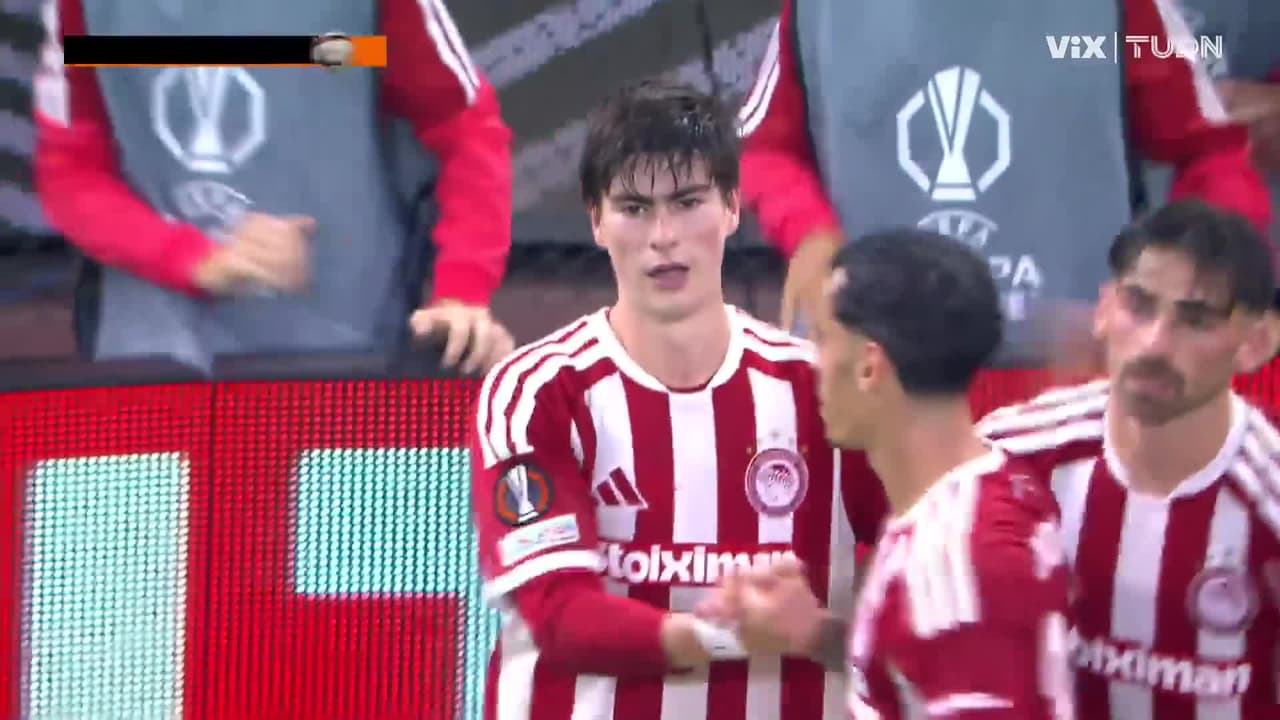 ¡Golazo de la Hormiga González! Cabezazo certero para abrir el marcador