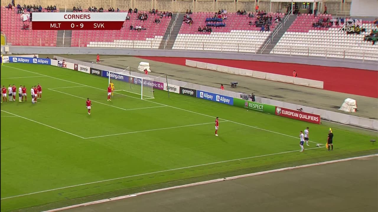 ¡TIRO ATAJADO! disparo por Tomás Suslov.