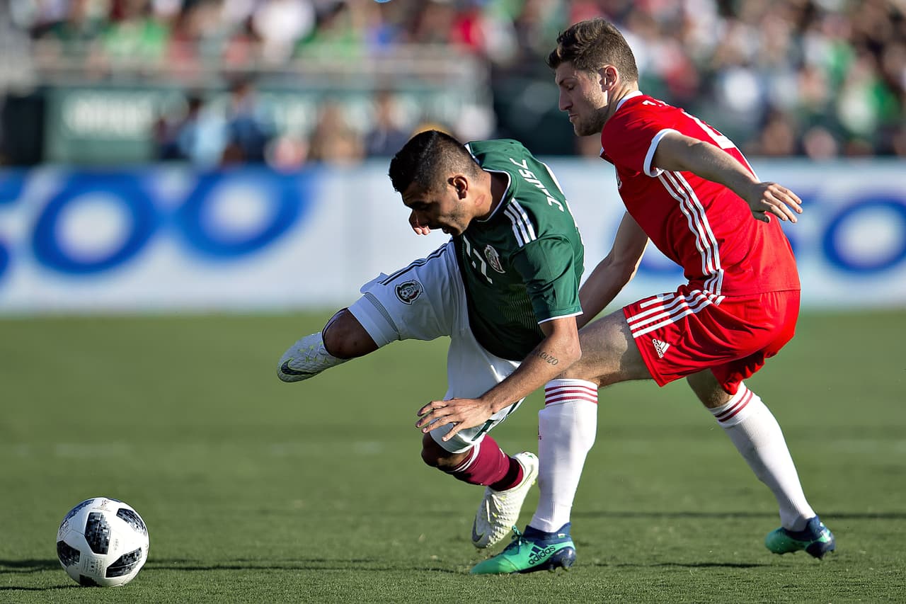 La ofensiva de México se vio superada por la defensa del equipo europeo, impotente con la ausencia de jugadores como Hirving Lozano.