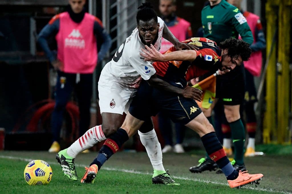 Genoa y Milan igualaron a dos tantos con goles de Destro (47’, 60’), Calabria (52’) y Kalulu (83’).