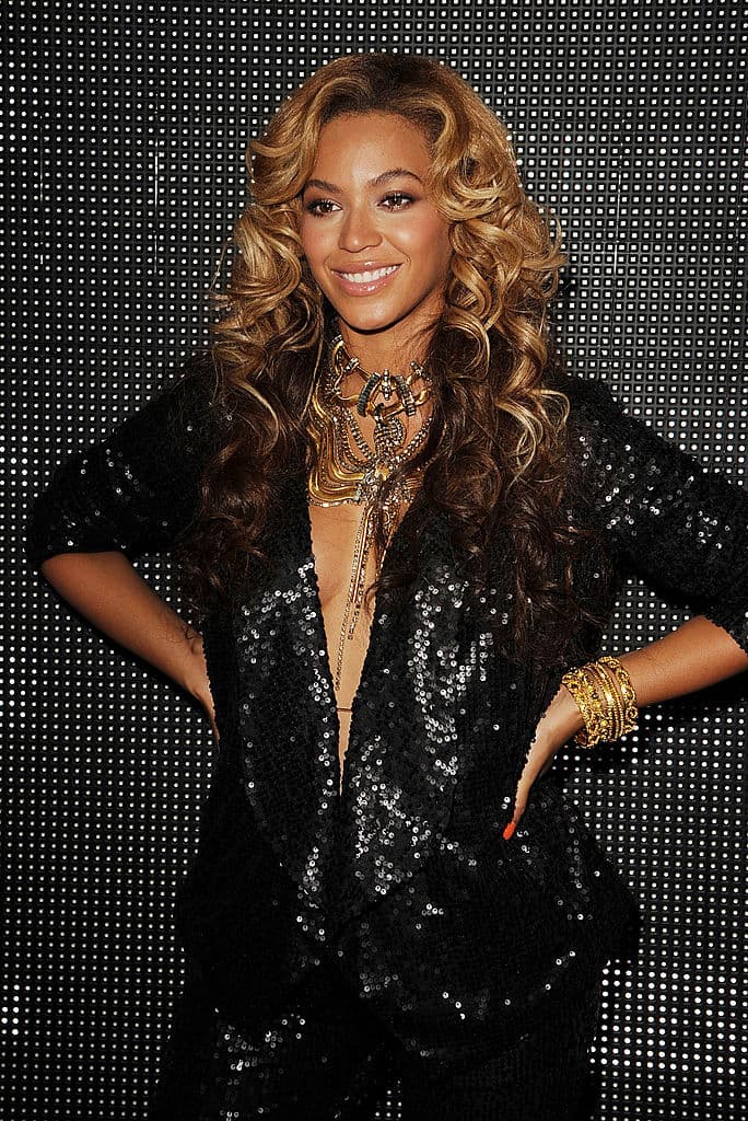 Si consigue esos cuatro premios, Beyoncé llegaría a 28 Premios Grammy y se convertiría en la mujer más galardonada de la historia.
<br>