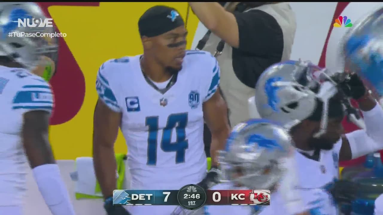 ¡TD Lions! Pase de Goff para Amon-Ra que llega a las diagonales