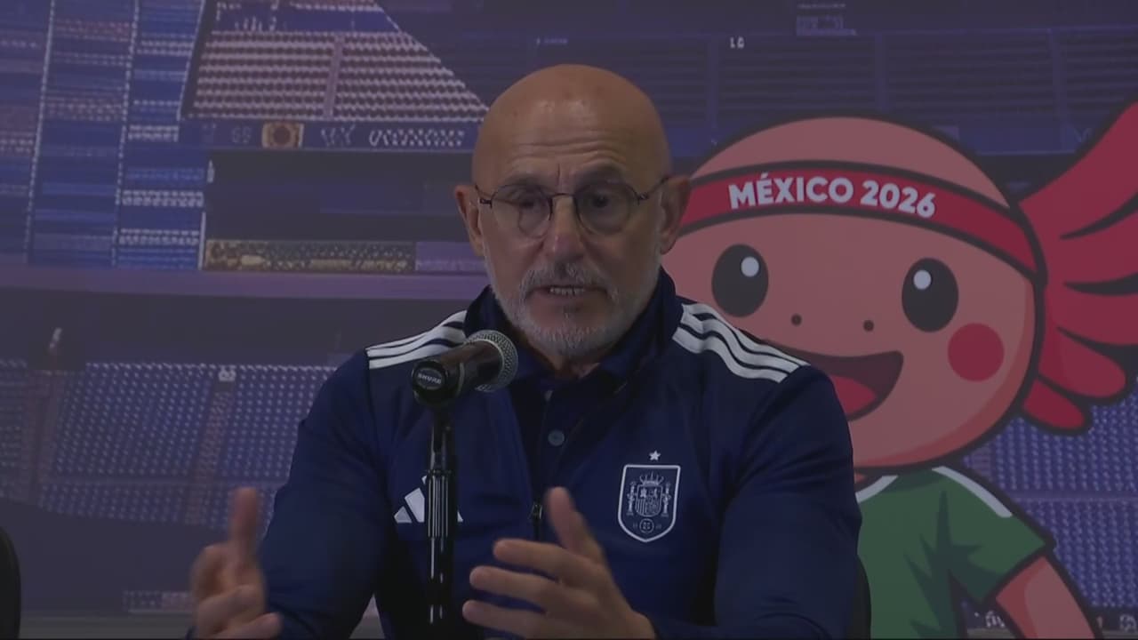 Luis de la Fuente sorprende con palabras para Fidalgo a su llegada a México