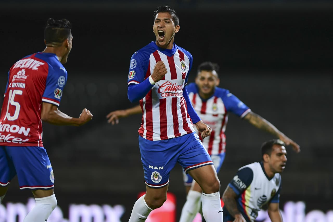 Ángel Zaldívar avisa a toda la Liga MX: "Chivas es contendiente al título"