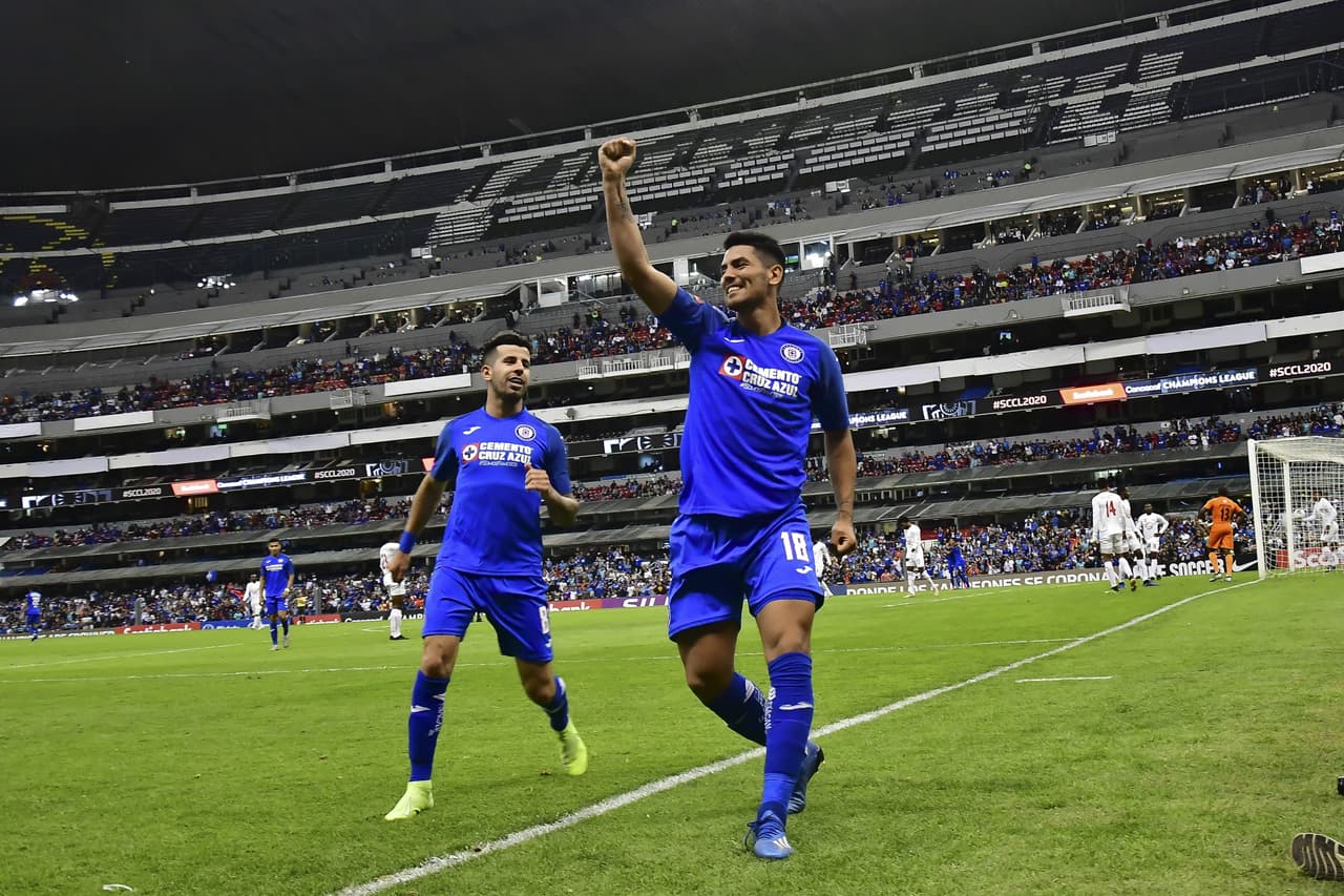 Passerini no ve descabellado que el título sea para Cruz Azul