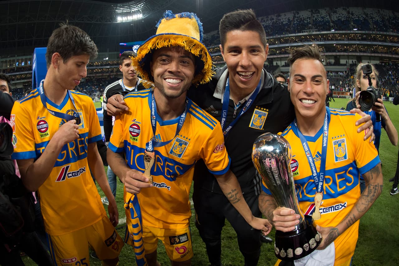 Hugo Ayala es quizá uno de los mejores casos de éxito en los últimos años. Ha ganado cinco títulos con los Tigres desde su llegada en 2010.