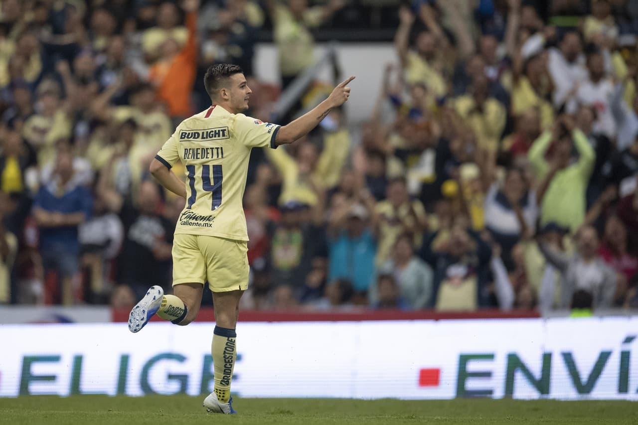 Apareció una gran jugada colectiva, misma que se encargó de definir Nicolás Benedetti para poner el 1-0 definitivo.