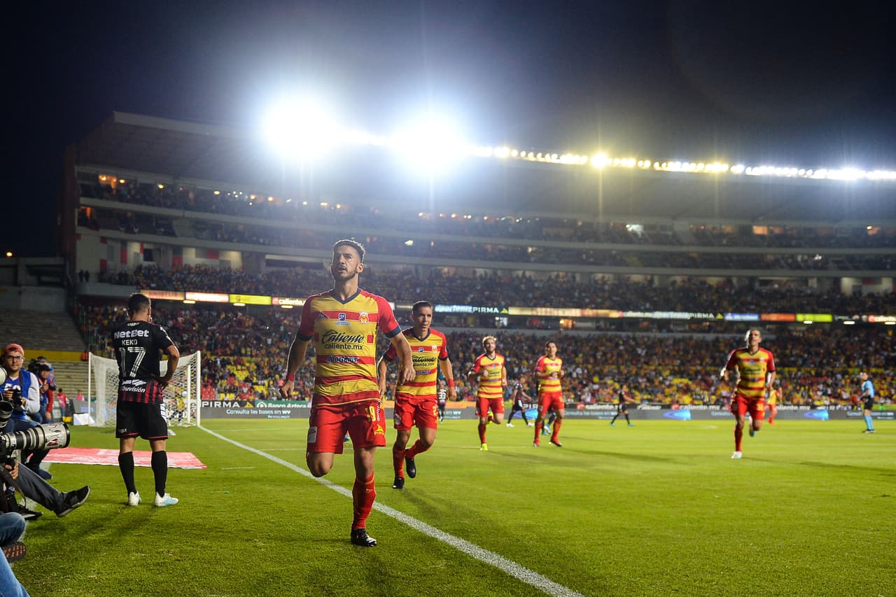 Morelia se impone al Veracruz por la mínima diferencia con gol de Villafañez y asistencia de Velarde.