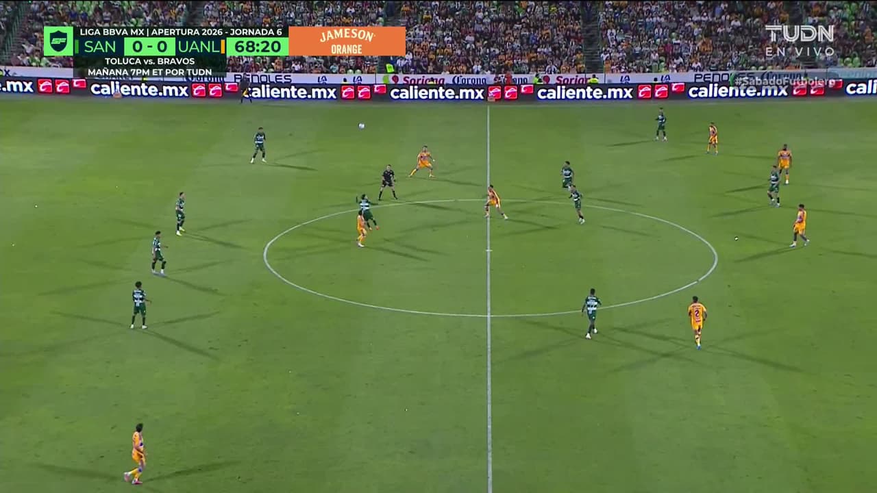 ¡TIRO ATAJADO! disparo por Ricardo Monreal.