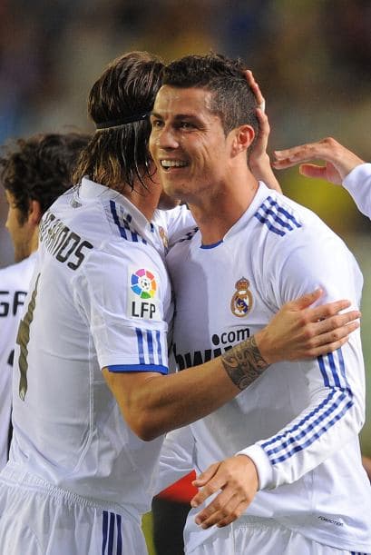 Marcó dos tantos y alcanzó los 39 goles, para romper la marca de 38 anotaciones de Hugo Sánchez y Telmo Zarra, y aún falta un partido por jugar.