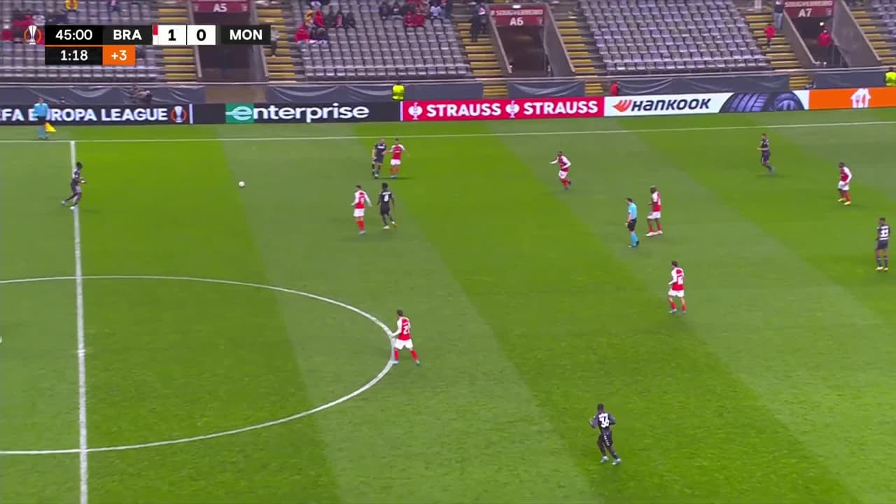 ¡TIRO ATAJADO! disparo por Vanderson.