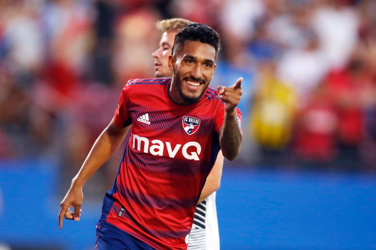 Las cosas fueron más agradables para FC Dallas, que logró vencer con autoridad a San Jose Earthquakes por 4-1.
<br>