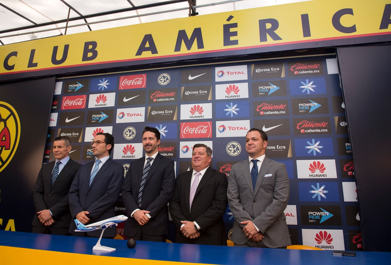 Durante la presentación del 'Piojo' también se dieron varios anuncios y los directivos del club explicaron su proyecto.