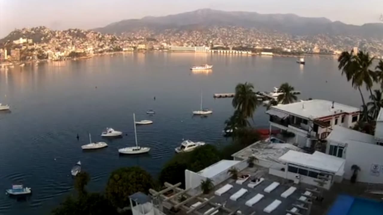 Cámaras de seguridad captan el terremoto de 6.5 que sacudió partes de México