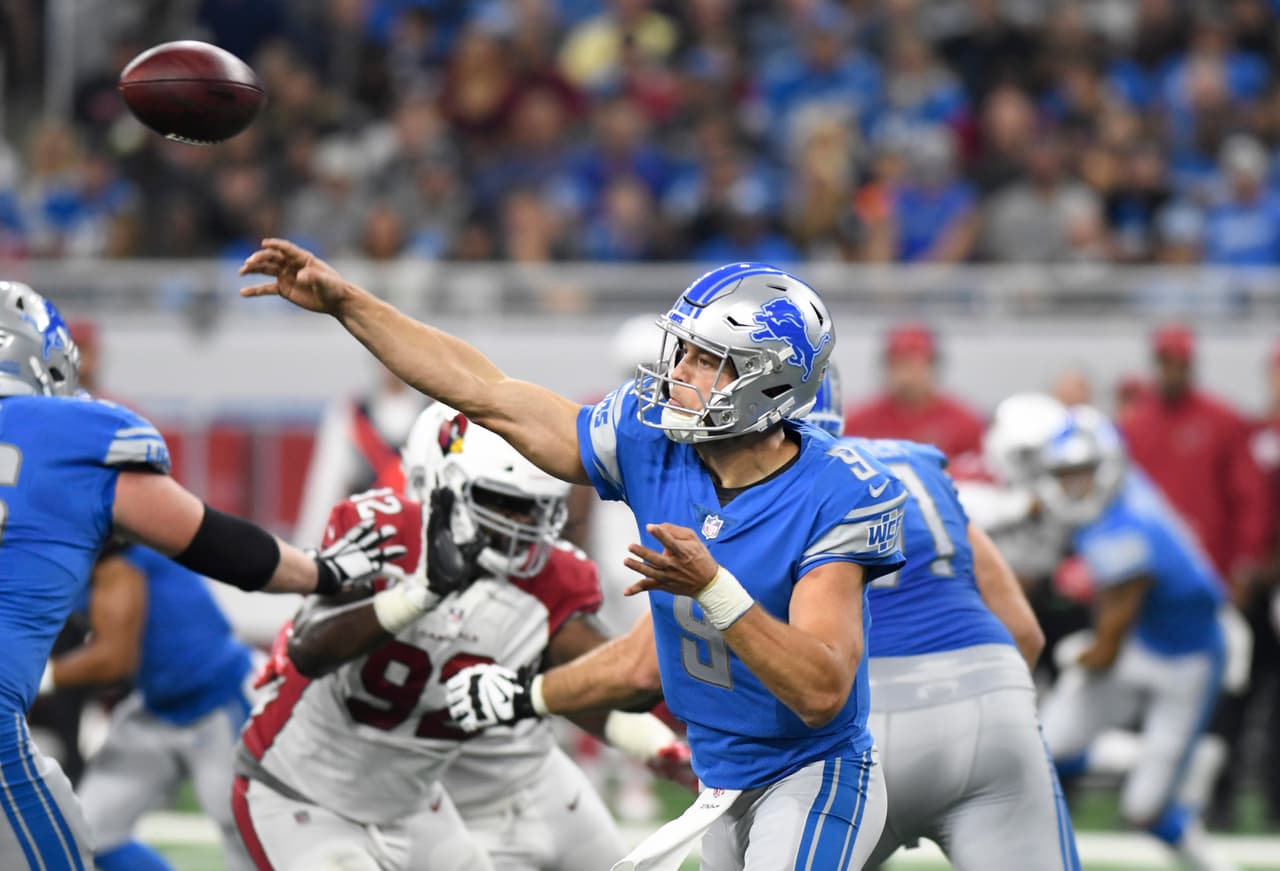 Detroit apaleó a Arizona con cuatro pases de anotación de Matthew Stafford