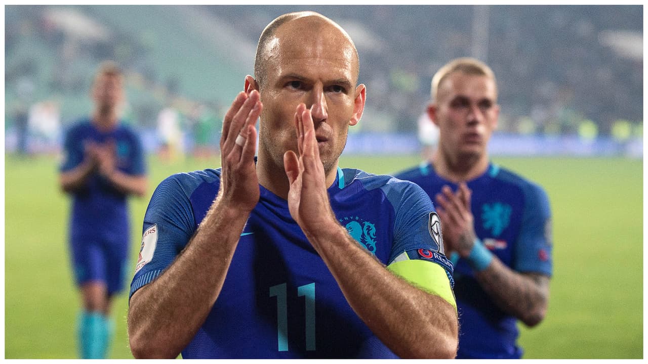 Mil días después del #NoeraPenal y a un año de Rusia 2018, Holanda está fuera del mundial