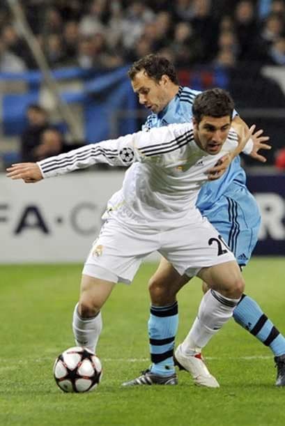 El Real Madrid ganó en Lyon al Olympique, y sacó al equipo francés de la 'Champions'.