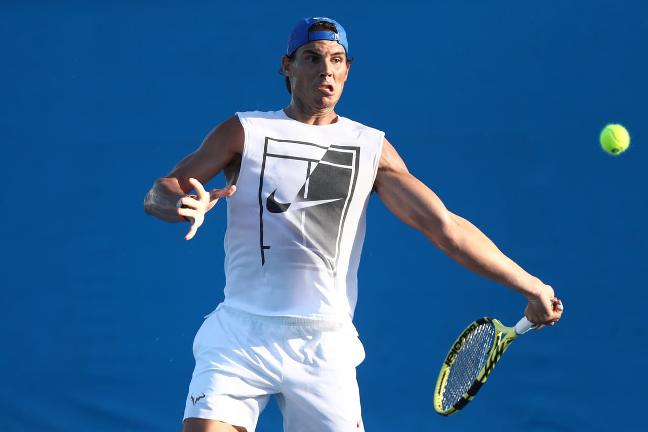 "Hice una resonancia magnética y se vio un pequeño problema en el muslo izquierdo. Quería jugar, pero los consejos de los médicos eran contrarios a que lo hiciera", dijo Nadal.