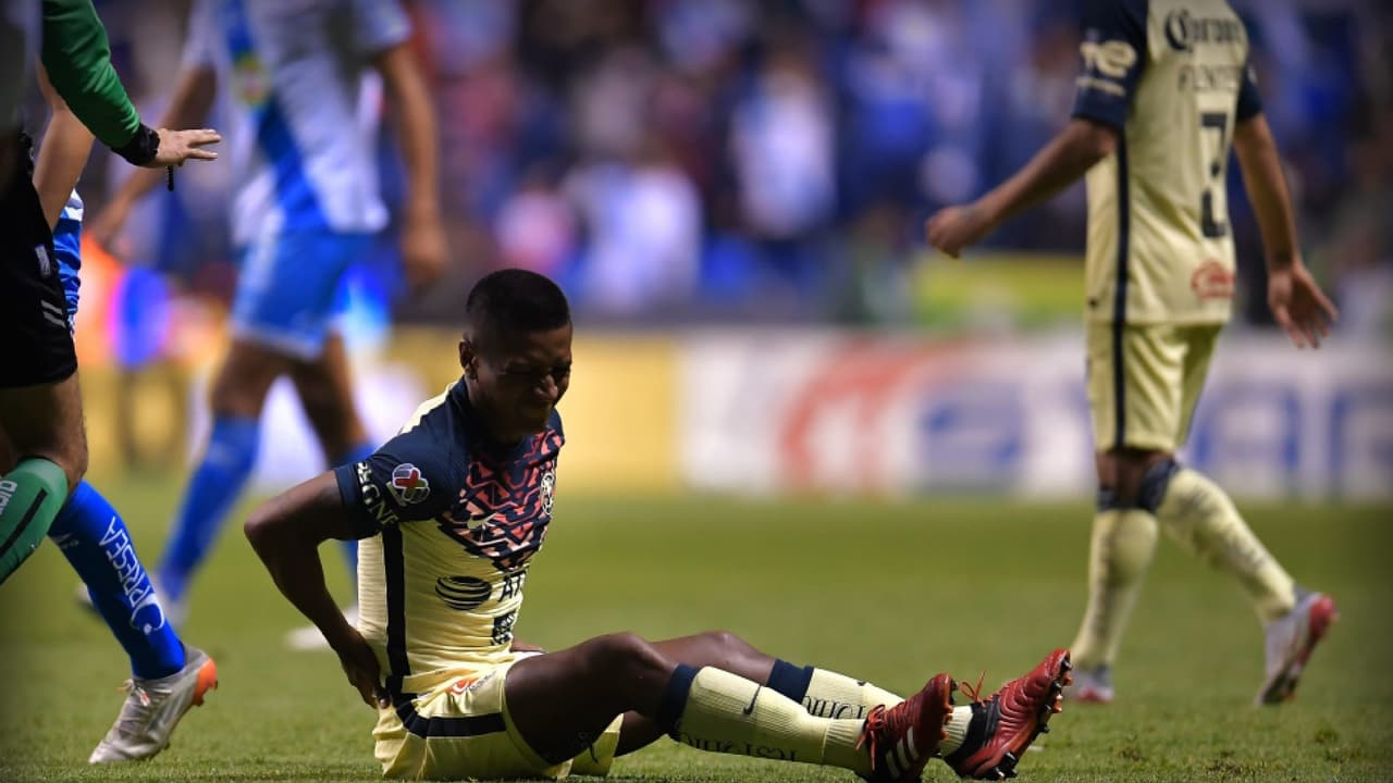América pierde a Pedro Aquino por lesión; el peruano será operado