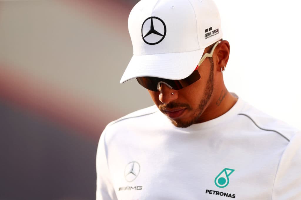 El británico Lewis Hamilton (Mercedes) señaló que "Ferrari y Red Bull serán rápidos" a lo largo del fin de semana. El piloto es segundo en la clasificación general esta temporada.