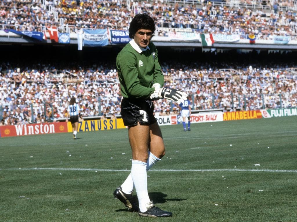 Para el Mundial de España 82, el portero de Argentina, Ubaldo Fillol ocupó el 7 de mediocampista.