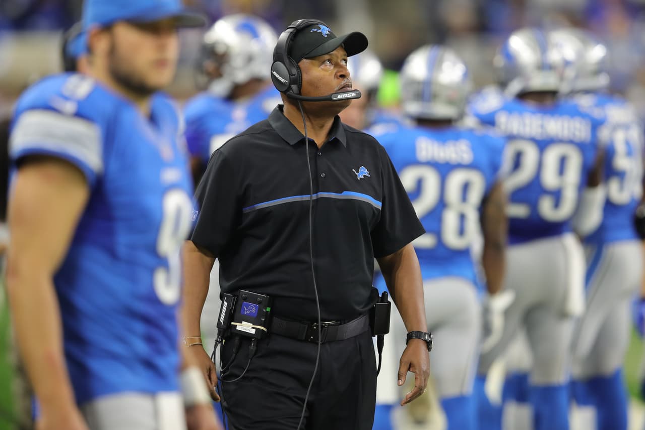 <i>Head Coach</i>: JIM CALDWELL
<br>Tuvo un gran año a su llegada al equipo, donde acumuló 11 victorias y solo 5 derrotas pero luego ha venido a la baja. Es un entrenador apegado a la vieja escuela aunque su sistema se basa mucho en el juego de la ofensiva. Necesita que su defensiva responda si no se otra vez quedará fuera de la competencia.