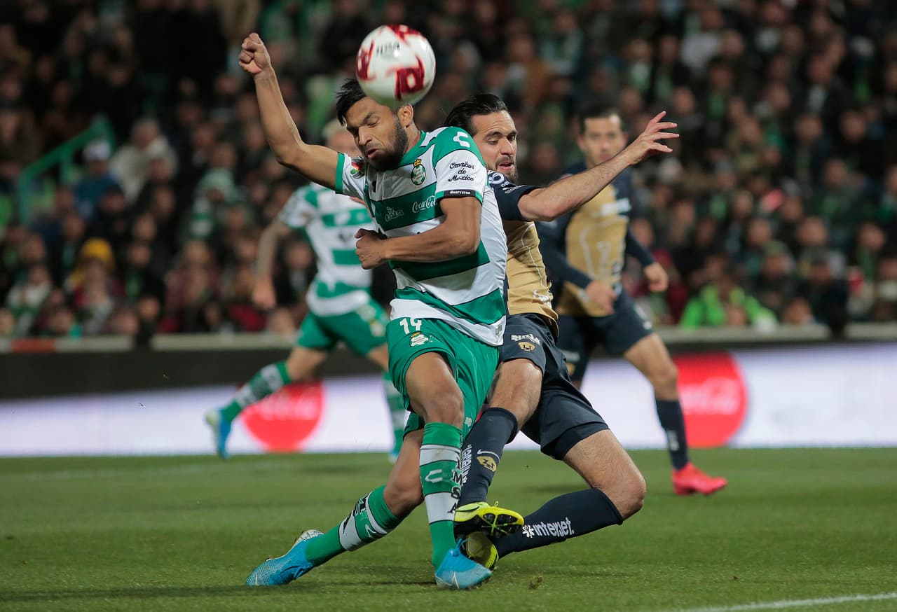 Santos no pudo en casa y se topó con pared universitaria.