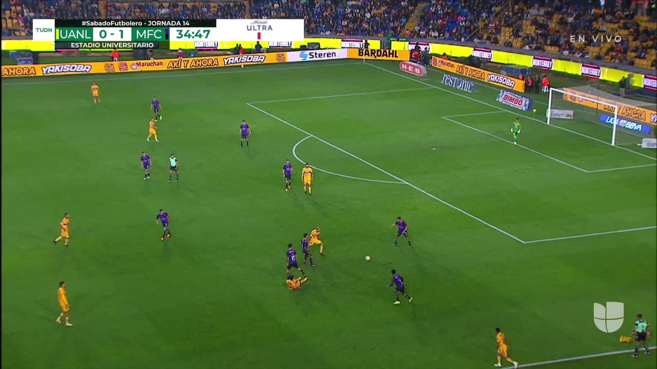 ¡TIRO ATAJADO! disparo por André-Pierre Gignac.