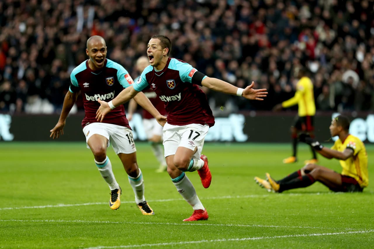 Hernández, que estuvo en los reflectores por sus goles y fútbol de regreso en Inglaterra, pronto pasó al anonimato y entró en una larga racha de sequía y suplencias.