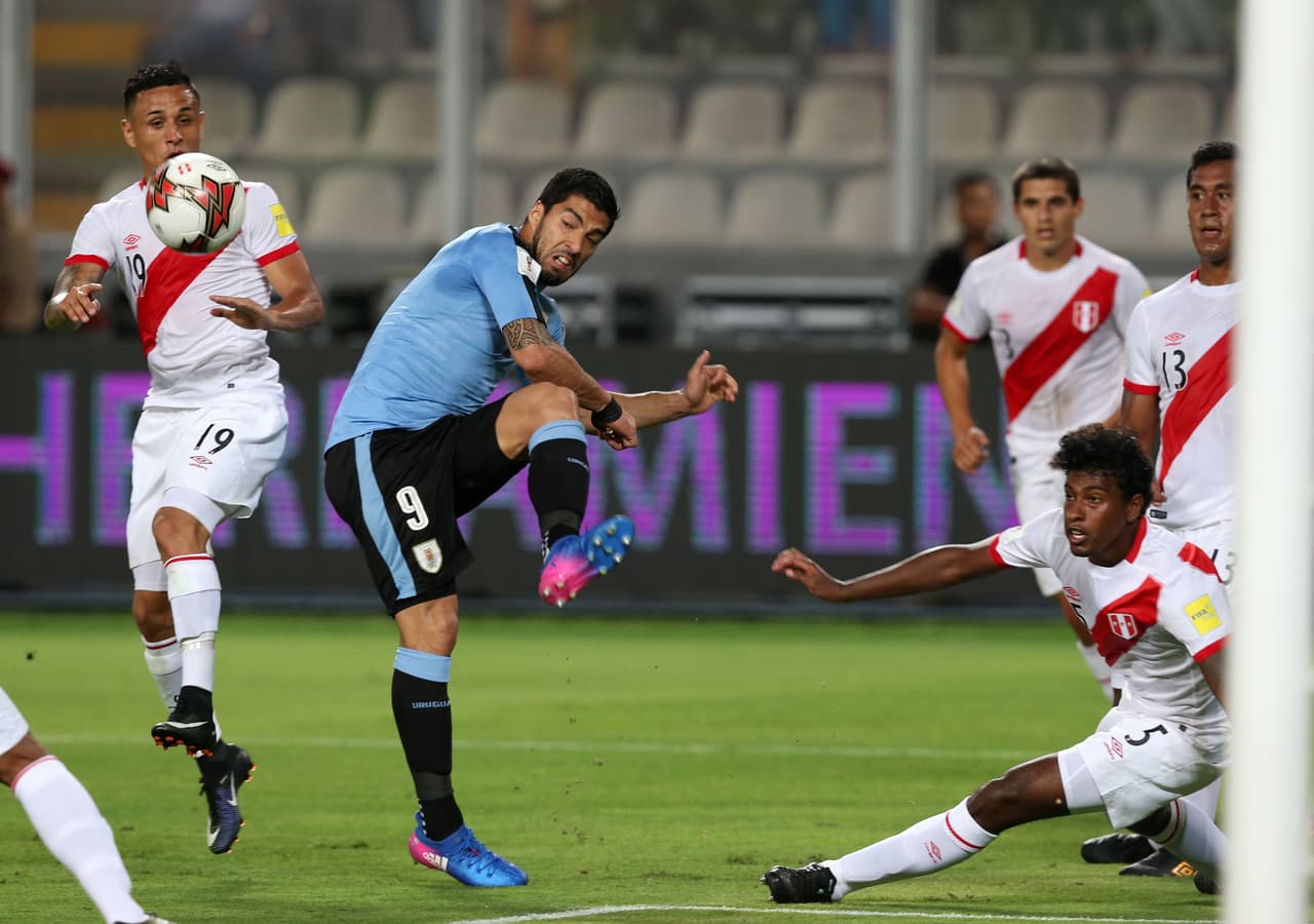 Uruguay, que comenzó estas jornadas eliminatorias en el segundo lugar, buscó la igualdad para recuperar ese puesto que con la derrota perdió con Colombia.