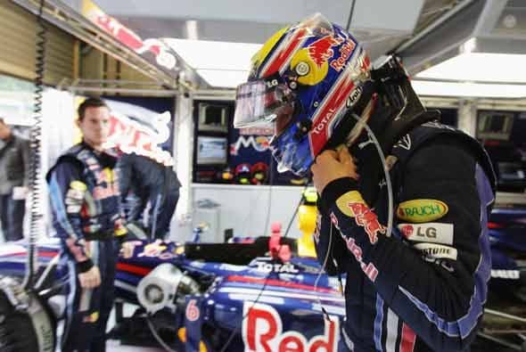 Mark Webber preparado para salir desde la punta en el GP de Bélgica.