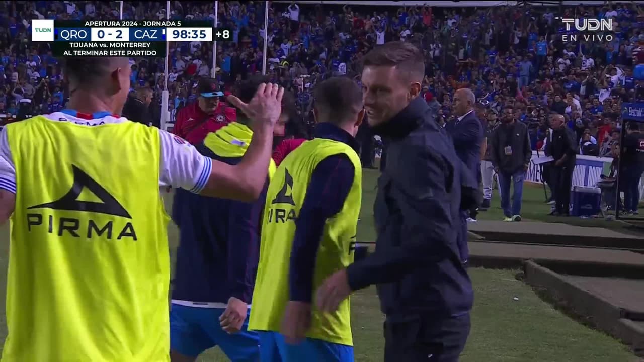 ¡GOL!  anota para Cruz Azul. Amaury Morales