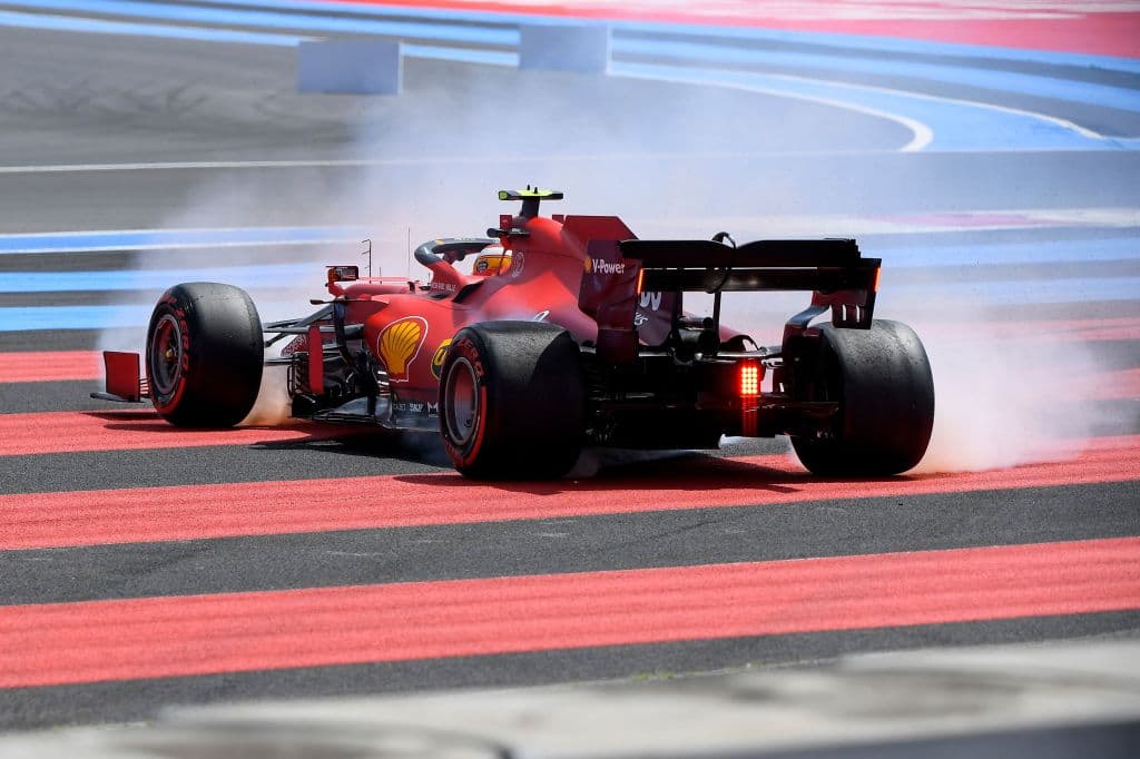 Los tres pilotos más rápidos de las segundas prácticas libres del Gran Premio de Francia fueron Max Verstappen (1:32.872), Valtieri Bottas (1:32.880) y Lewis Hamilton (1:33.125)