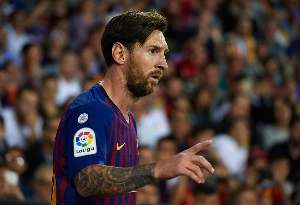 VALENCIA, SPAIN - OCTOBER 07: Lionel Messi of Barcelona reacts during the La Liga match between Valencia CF and FC Barcelona at Estadio Mestalla on October 7, 2018 in Valencia, Spain. (Photo by Manuel Queimadelos Alonso/Getty Images)
